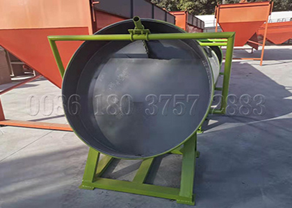 Organic manure granulation machine