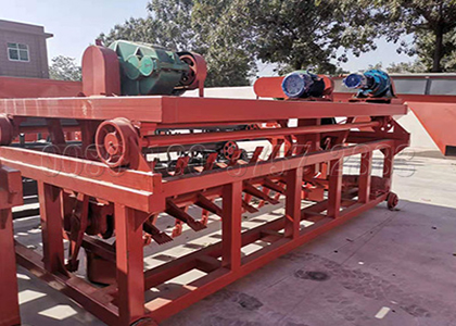 groove type turner for cow dung composting
