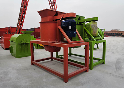 Manure Grinder, Fine Powder Making, Features & Prices